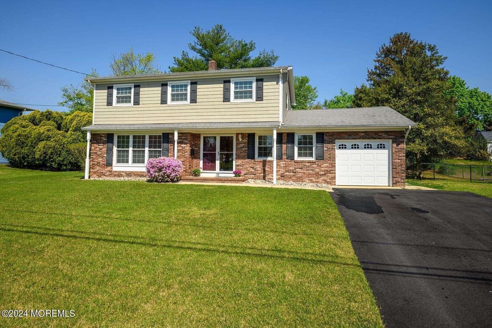 Property Photo:  38 Westbrook Road  NJ 07731 