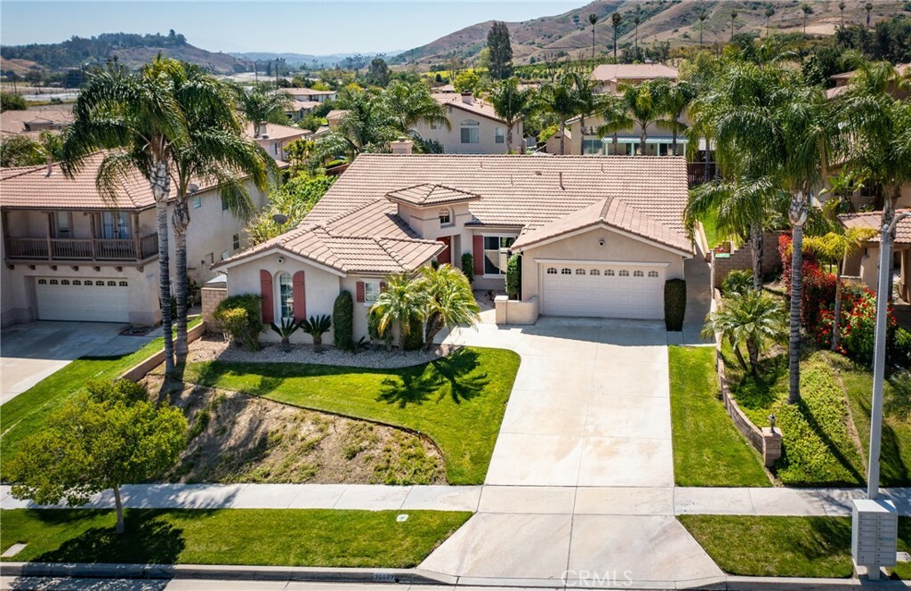 Property Photo:  26633 Hummingbird Court  CA 92354 