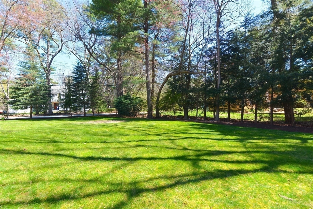 Property Photo:  21 Seneca Rd  MA 01720 