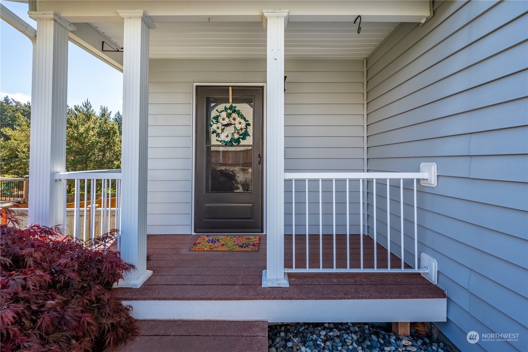 Property Photo:  1017 NW Kelly Place  WA 98277 