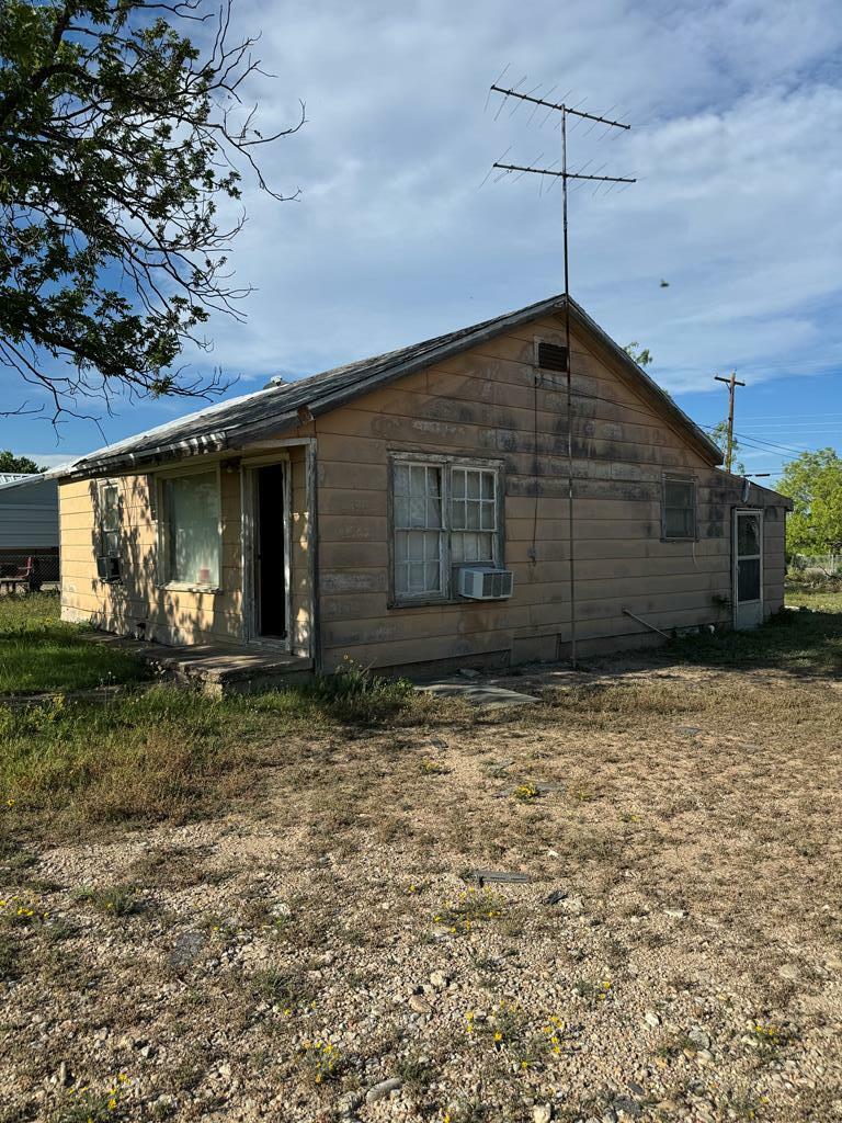 Property Photo:  621 Fm 2887  TX 76821 