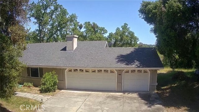 Property Photo:  725 Garcia Road  CA 93422 