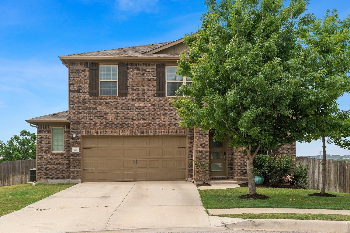 Property Photo:  721 Melda Street  TX 78641 