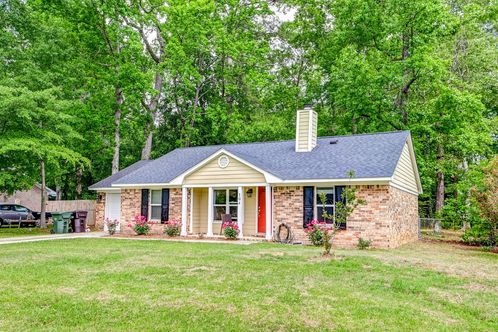 Property Photo:  104 Woodbine Street  SC 29445 