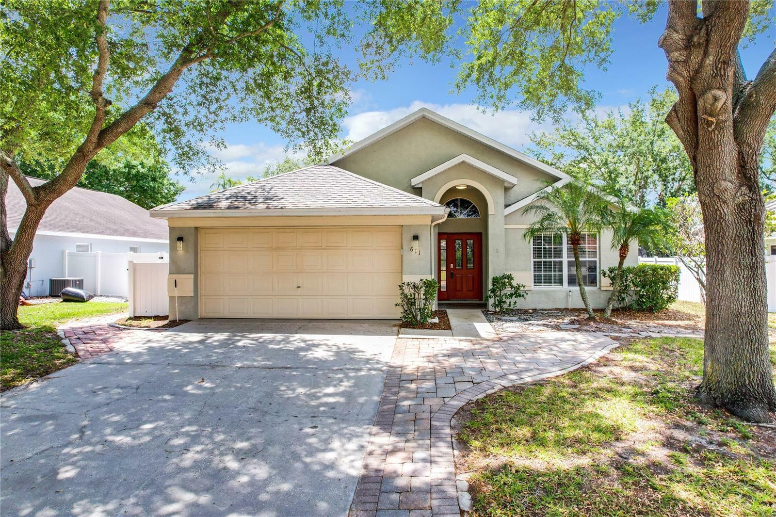 Property Photo:  611 Darkwood Avenue  FL 34761 