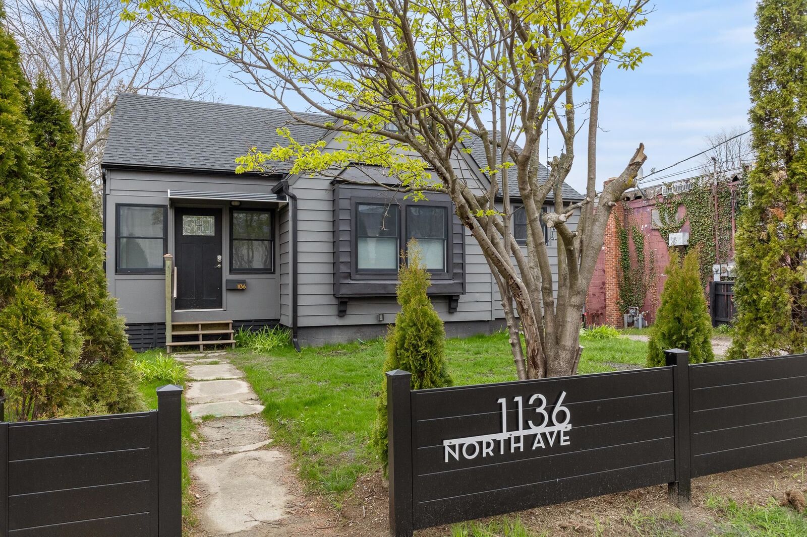 Property Photo: 1136 North Avenue VT 05408