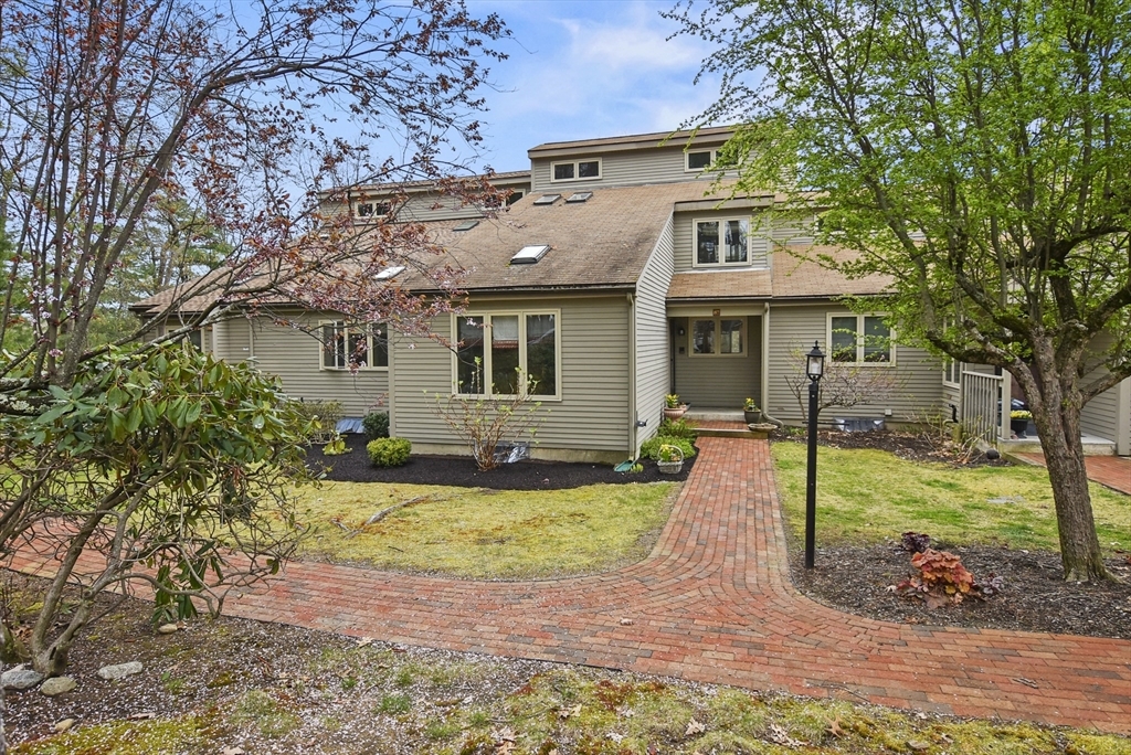 Property Photo:  87 Parkhurst Drive 87  MA 01886 