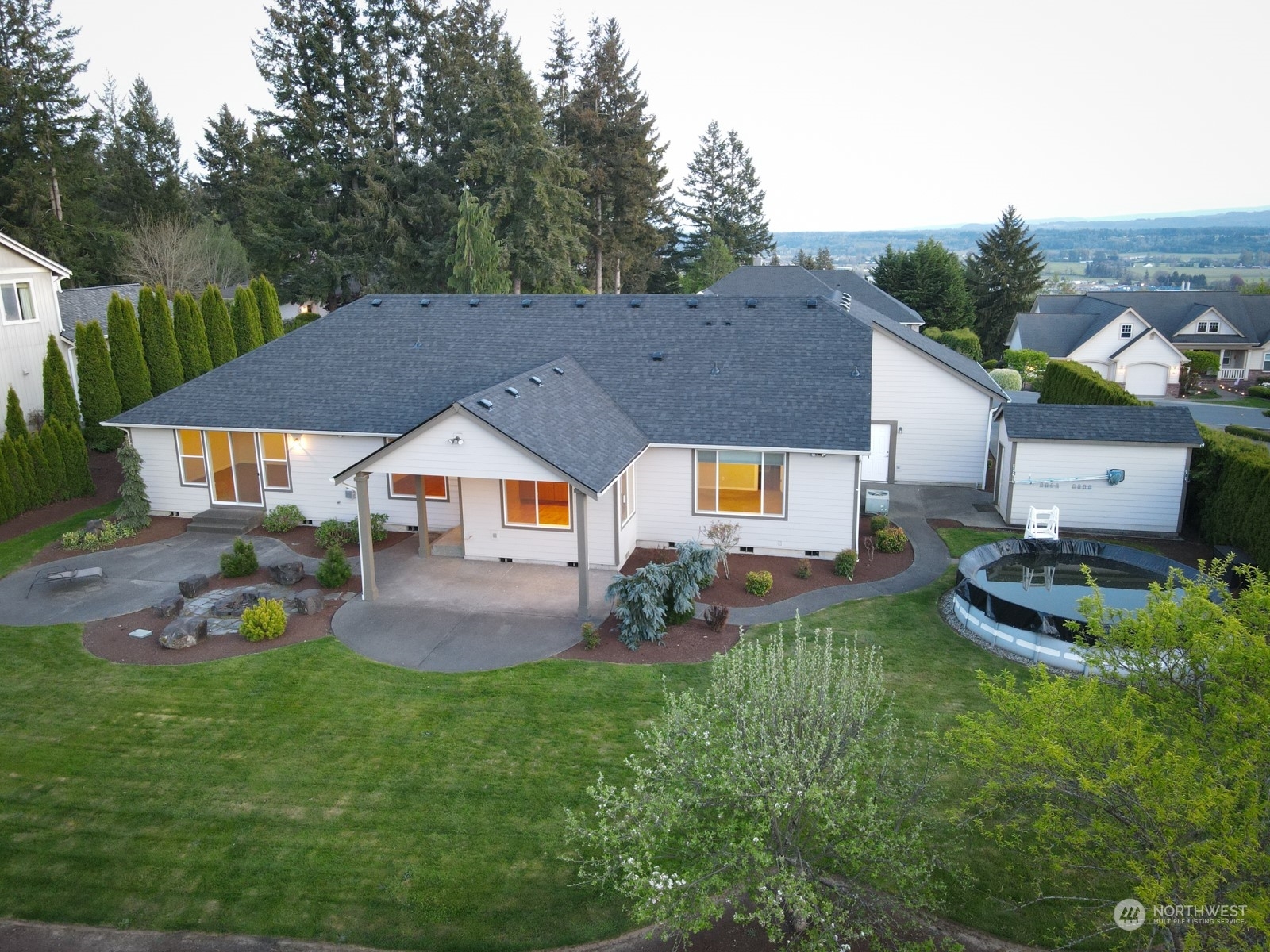 Property Photo:  160 Alderwood Drive  WA 98532 