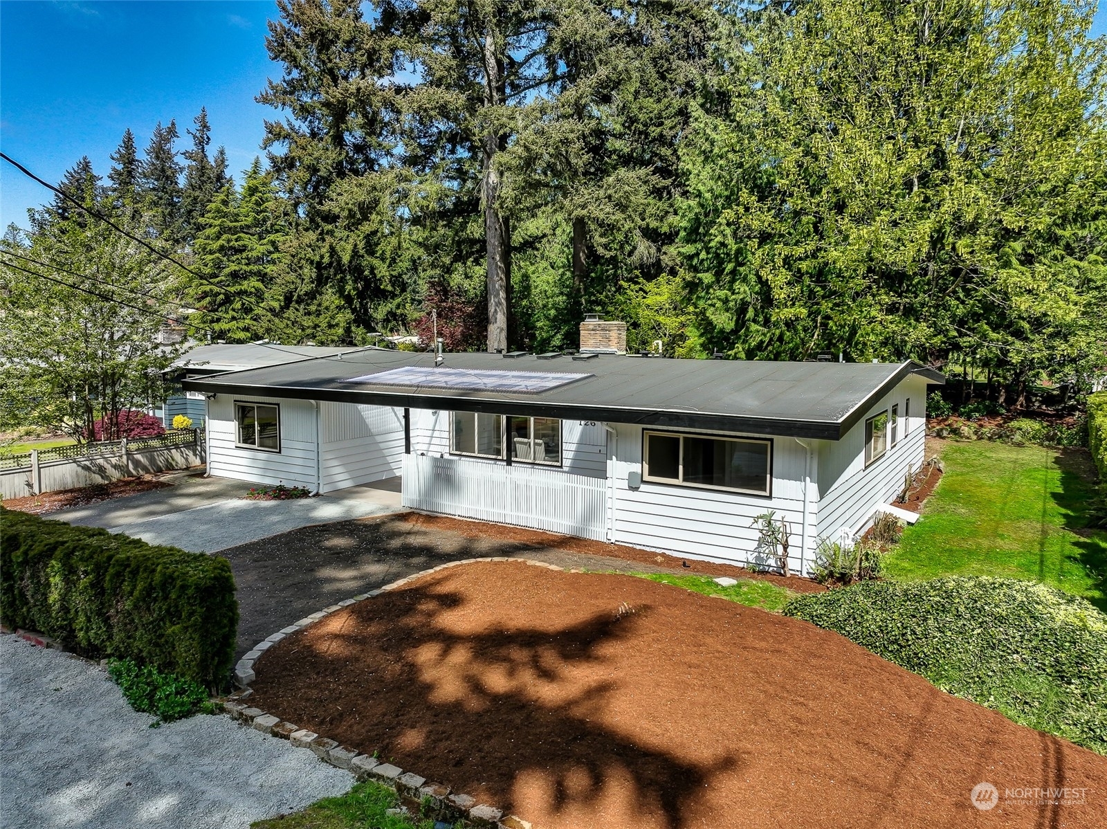 Property Photo:  126 N 193rd Street  WA 98133 