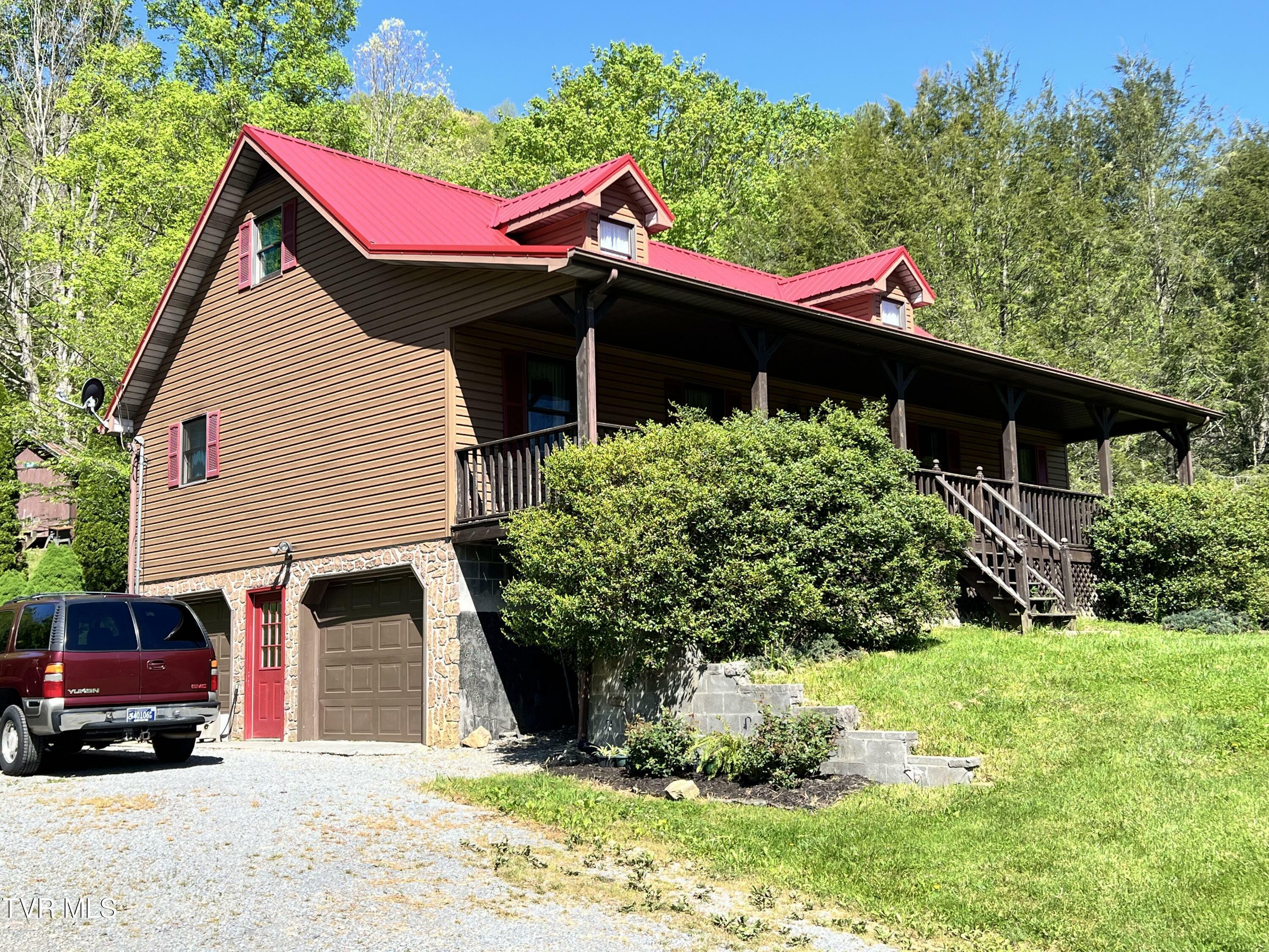 Property Photo:  312 Simerly Creek Road  TN 37658 