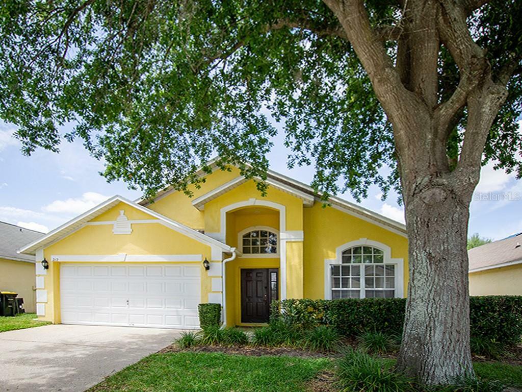 Property Photo:  212 Casterton Circle  FL 33897 