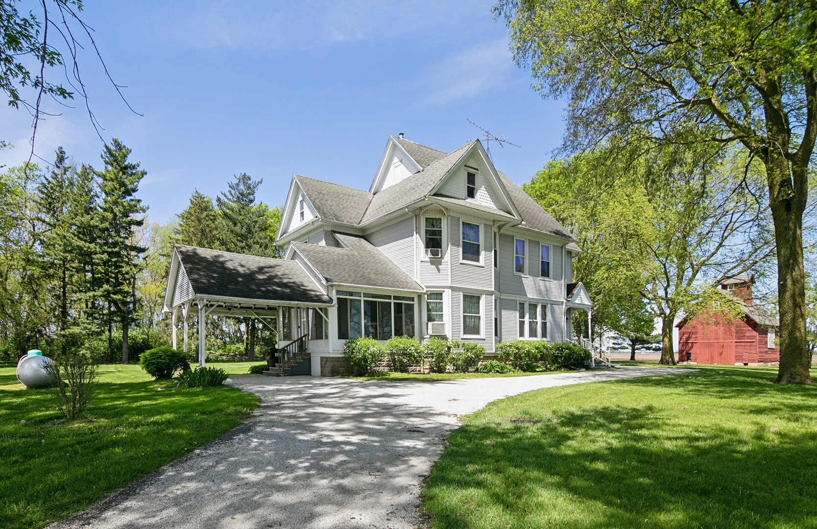 Property Photo: 3454 S State Route 115 IL 60901
