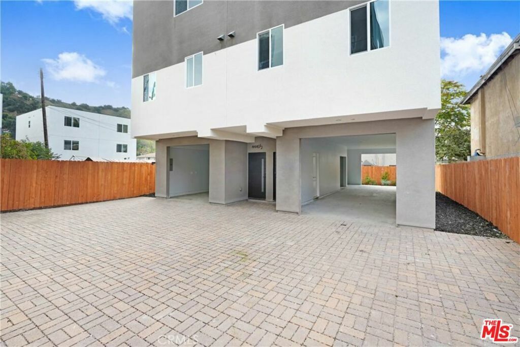 Property Photo:  4440 Turquoise Street  CA 90033 