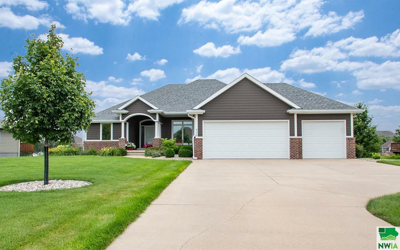 Property Photo:  829 Brookside Drive  SD 57038 