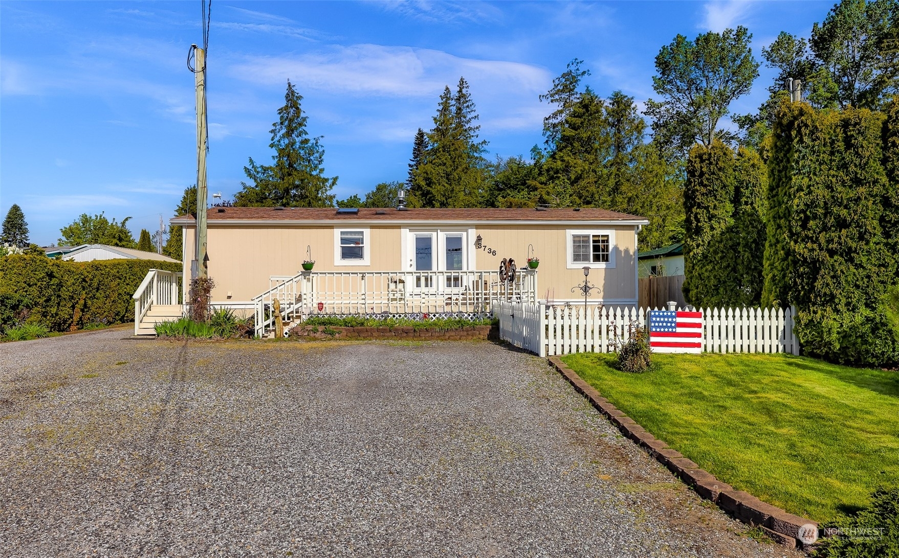 Property Photo:  3736 Sinclair Drive  WA 98248 