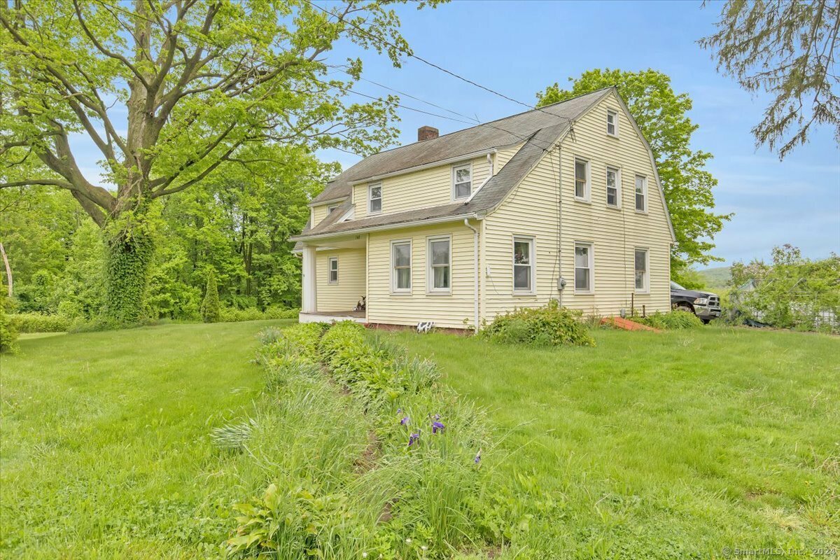 Property Photo:  148 &Amp 153 Wallingford Road  CT 06422 