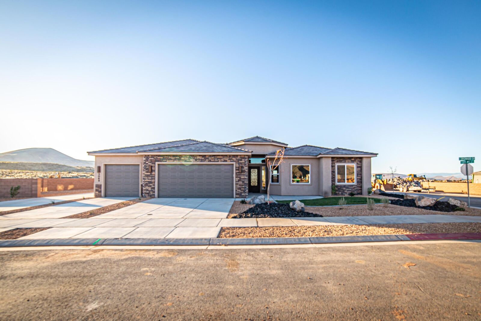 Property Photo: 3069 W Coronado Dr UT 84737