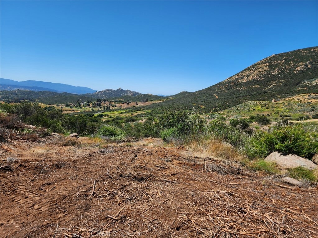 Property Photo:  22 Black Mountain Road  CA 92592 