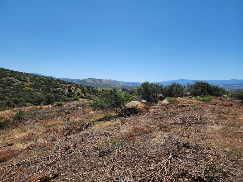 Property Photo:  22 Black Mountain Road  CA 92592 