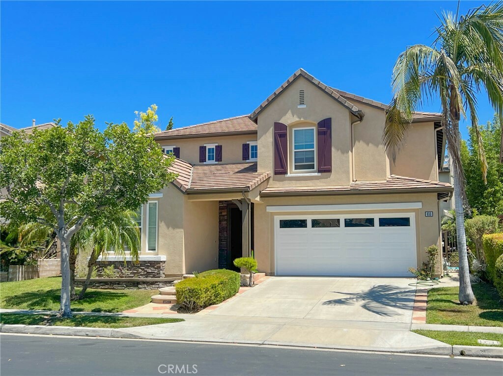 Property Photo:  633 Oak Tree Street  CA 92835 