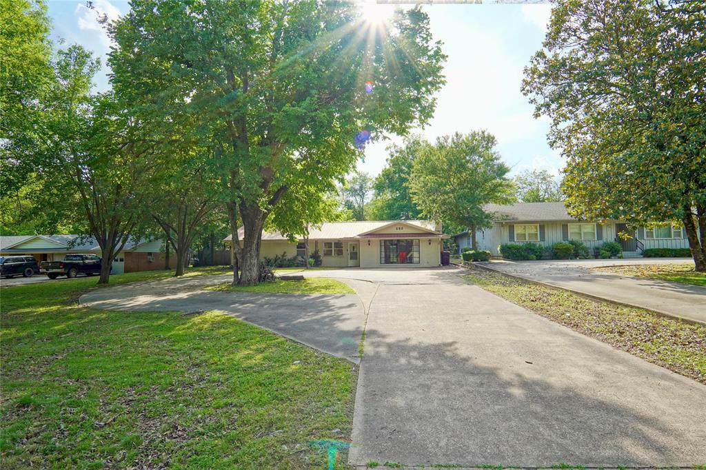 Property Photo:  580 SE 33rd Street  TX 75460 