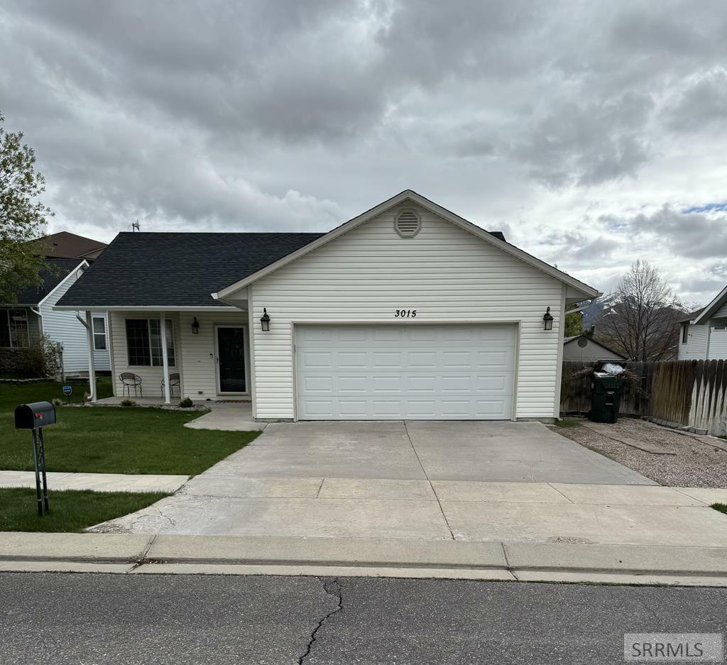 Property Photo:  3015 Silverfield Way  ID 83201 