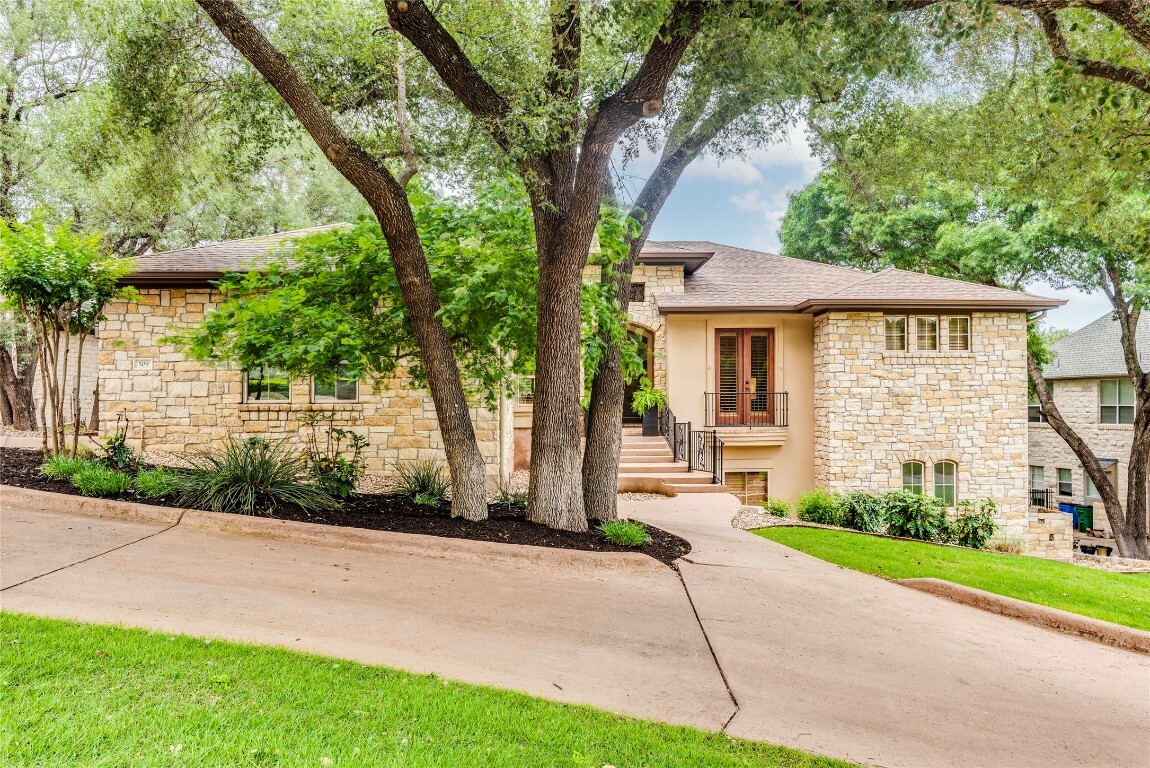 Property Photo:  509 Duck Lake Drive  TX 78734 