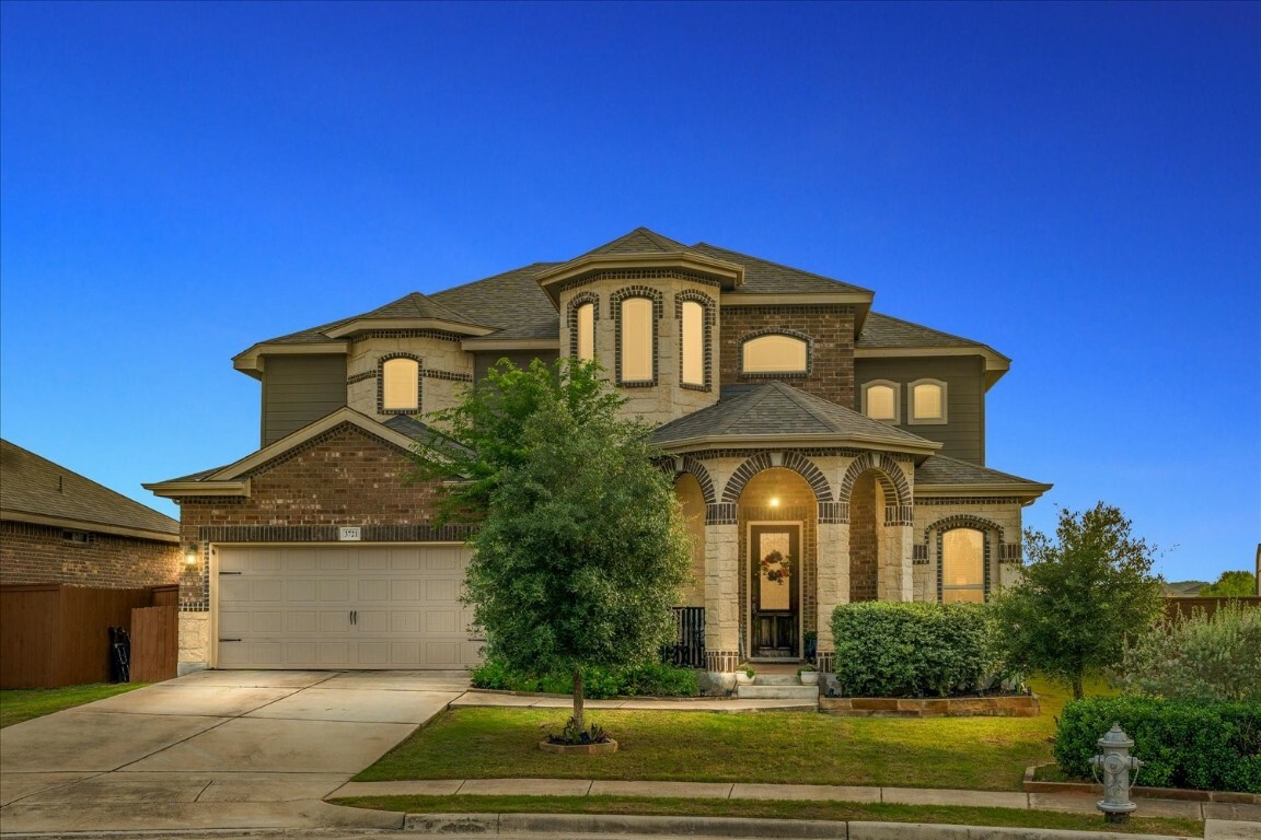 Property Photo:  3721 Cinkapin Drive  TX 78666 