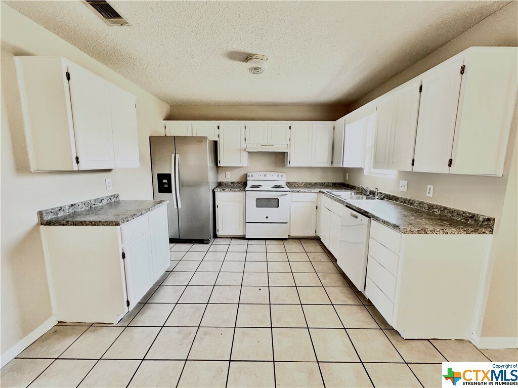 Property Photo:  4110 Sand Dollar Drive  TX 76549 