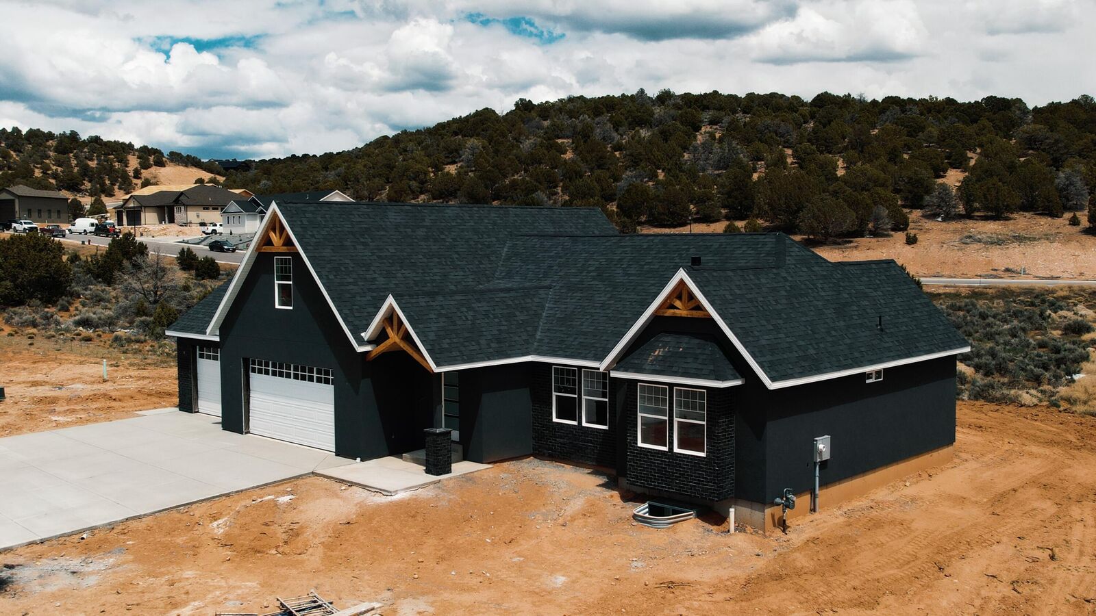 Property Photo:  1933 S Oak Springs Cir  UT 84720 