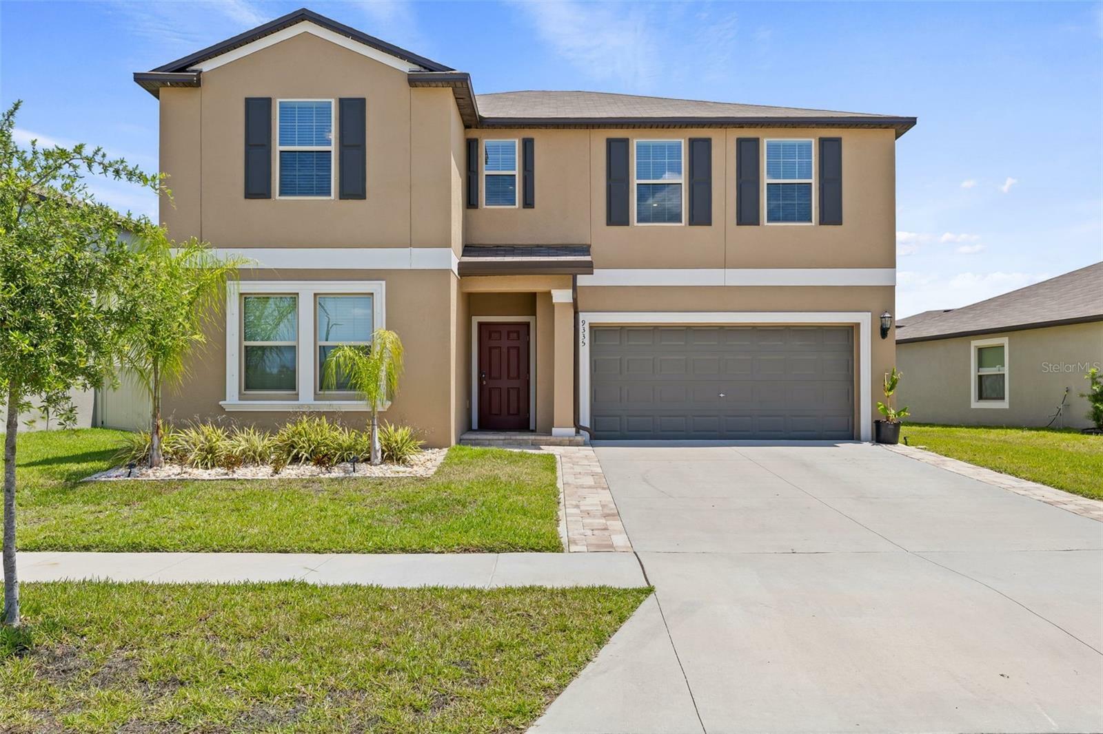 Property Photo:  9335 Channing Hill Drive  FL 33573 