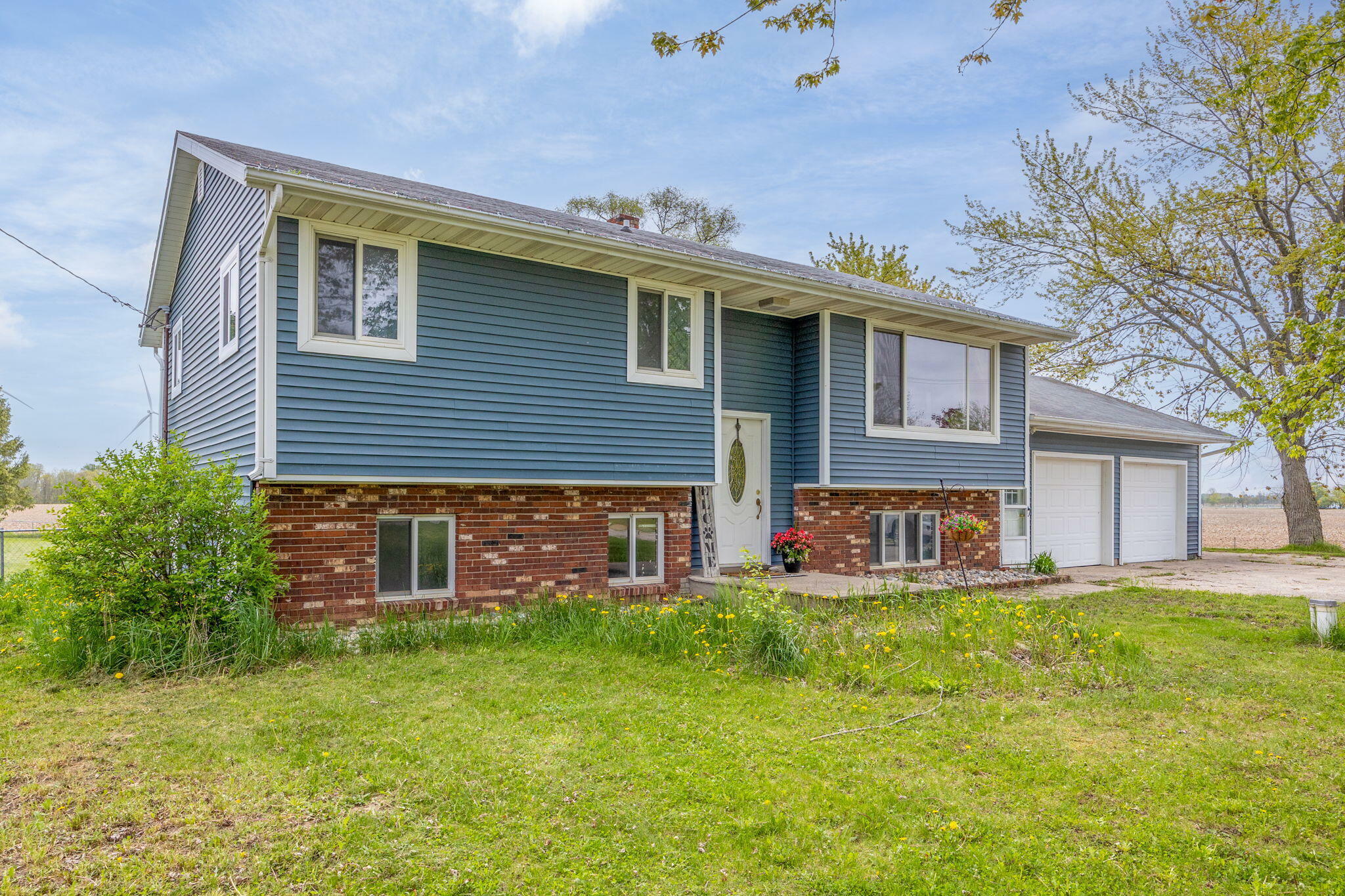 Property Photo:  2268 N Winn Road  MI 48858 