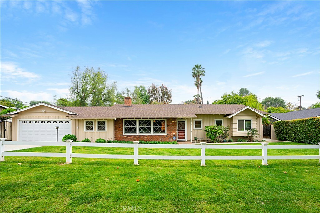 Property Photo:  2010 Rincon Avenue  CA 92506 