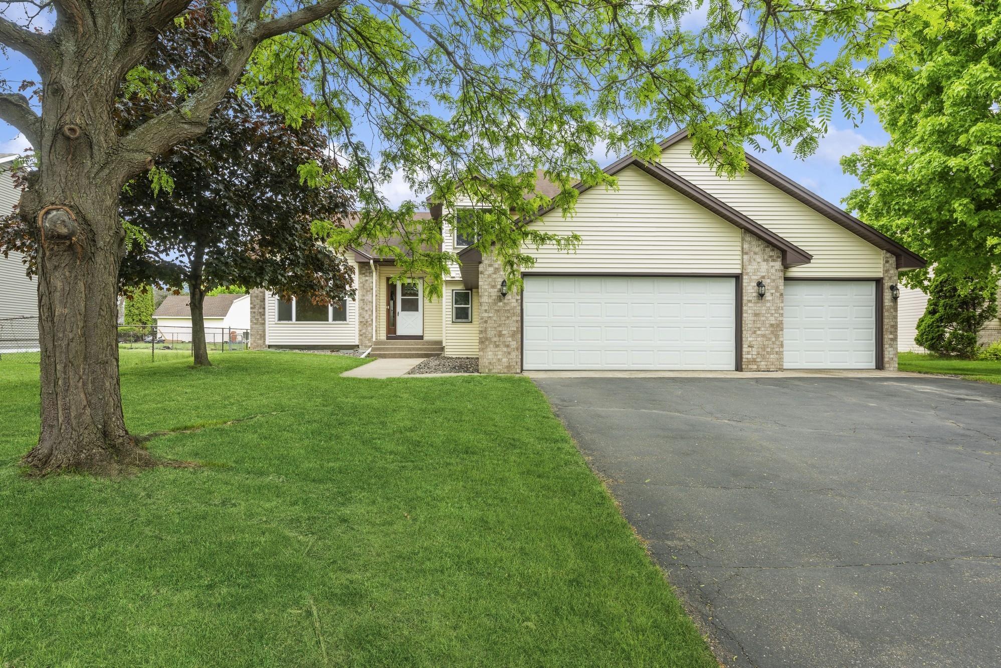 Property Photo: 8733 Prestwick Parkway N MN 55443