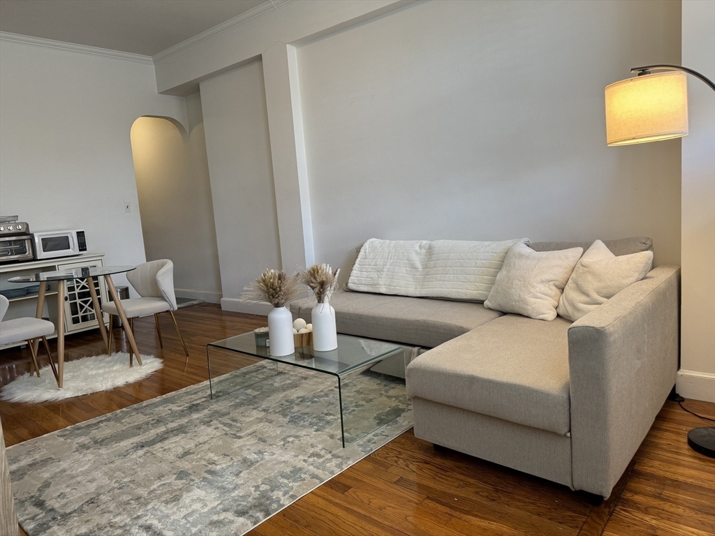 Property Photo:  37 Beacon Street 2  MA 02108 