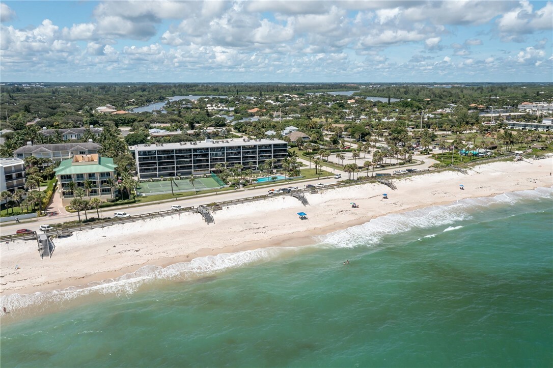 4141 Ocean Drive 401  Vero Beach FL 32963 photo