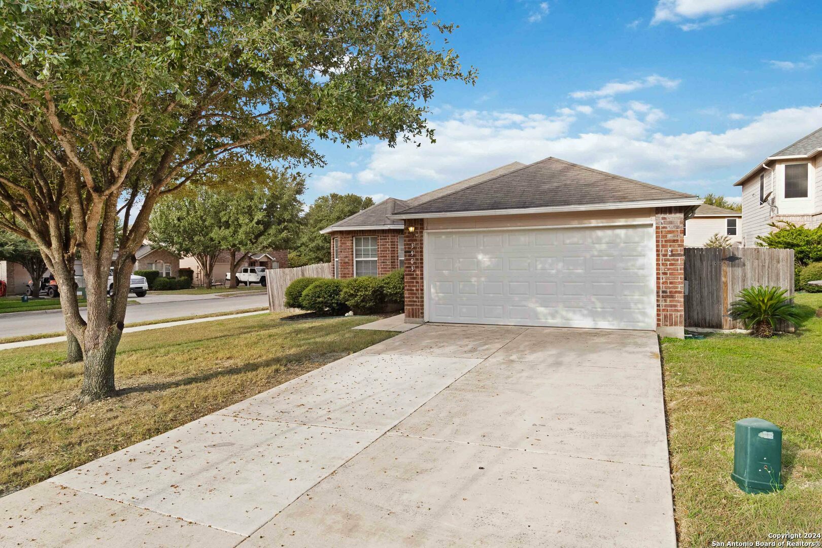 Property Photo:  3903 Whisper View Dr  TX 78108 