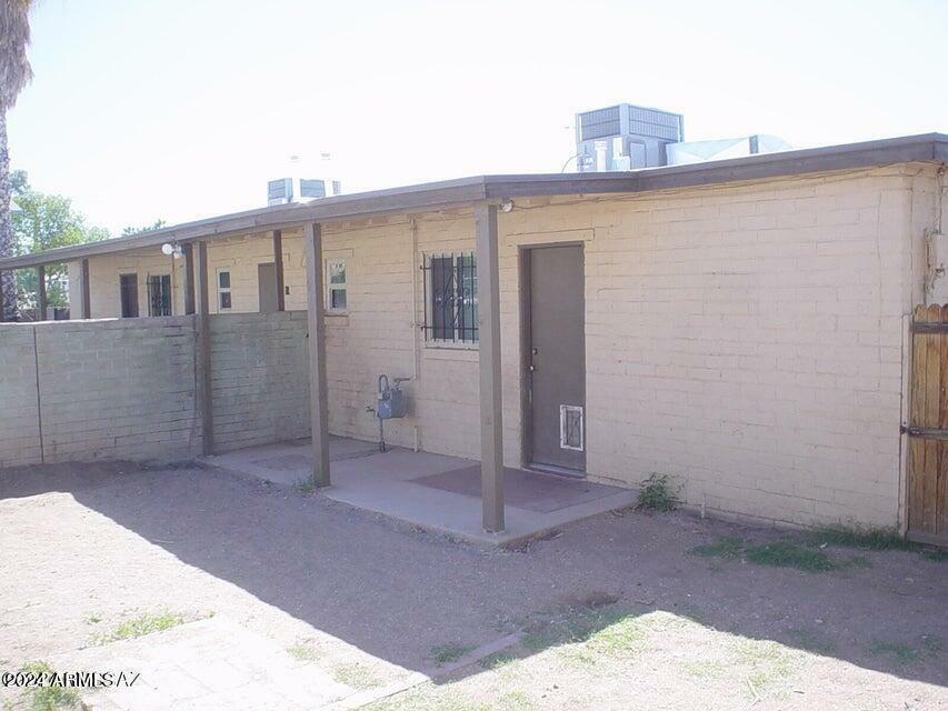 Property Photo:  1702 N Tyndall Avenue  AZ 85719 