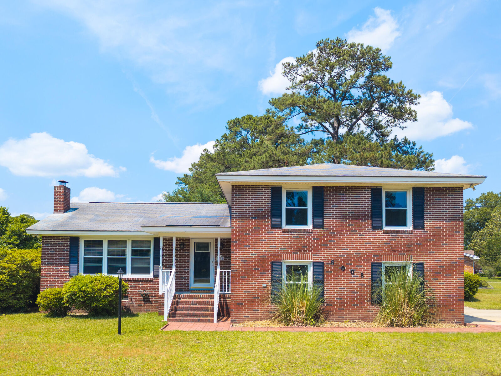 Property Photo: 6008 Wedgewood Drive SC 29410