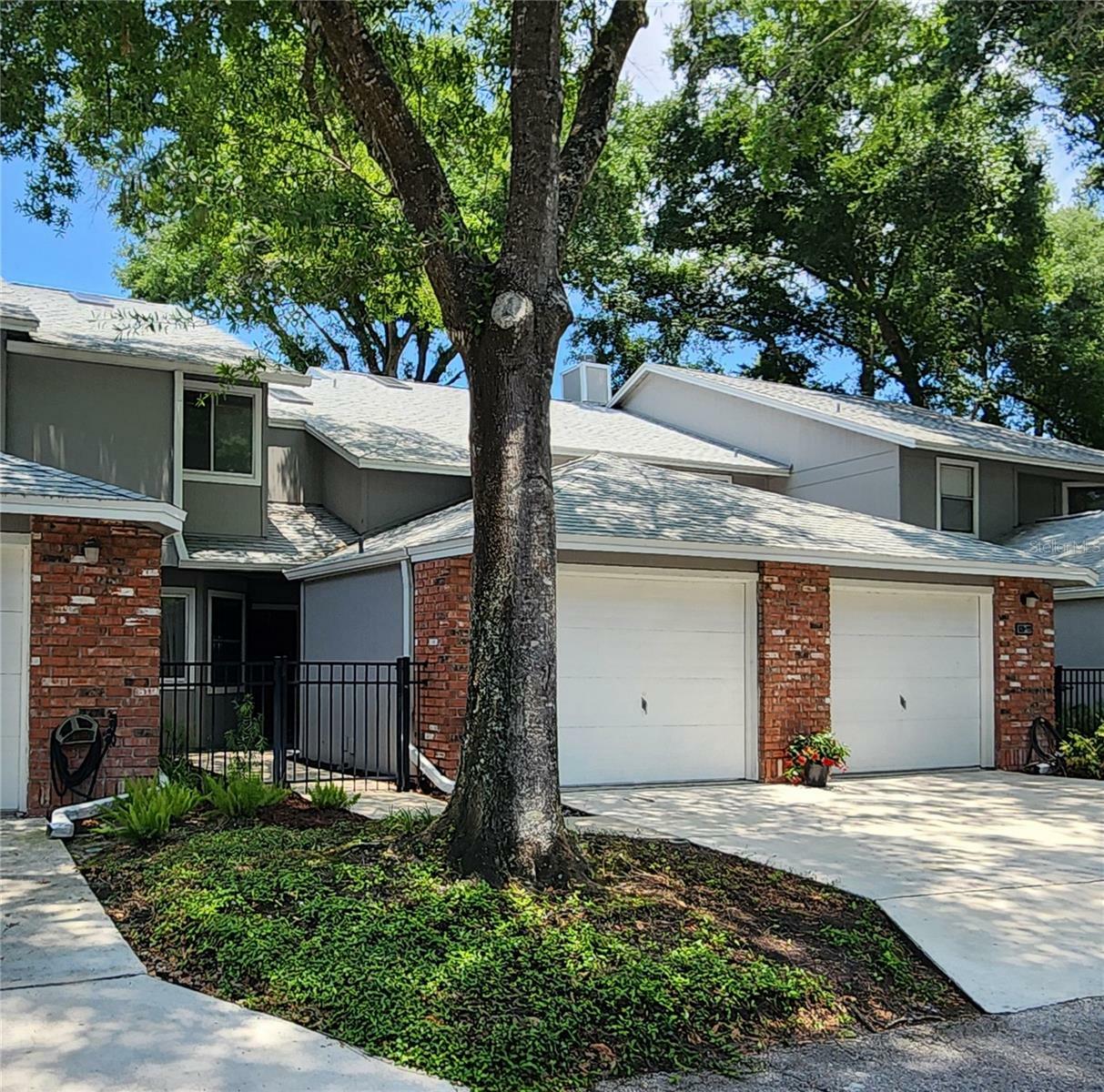 Property Photo:  629 Red Oak Circle 107  FL 32701 