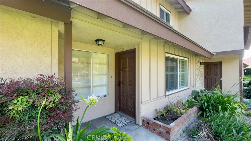 Property Photo:  10330 Downey Avenue 18  CA 90241 