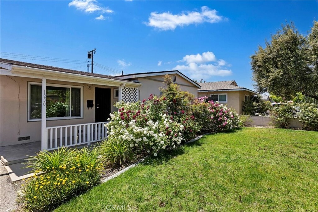 Property Photo:  1230 E Olive Court  CA 91764 