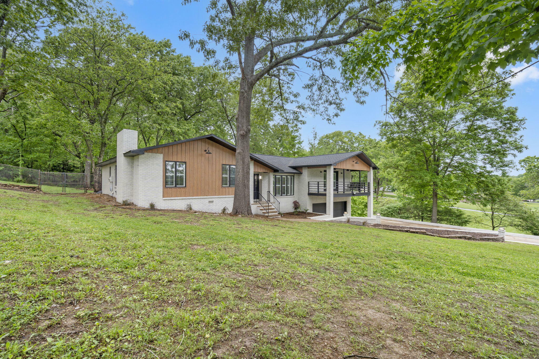 Property Photo:  1039 Country Club Drive  MO 65775 