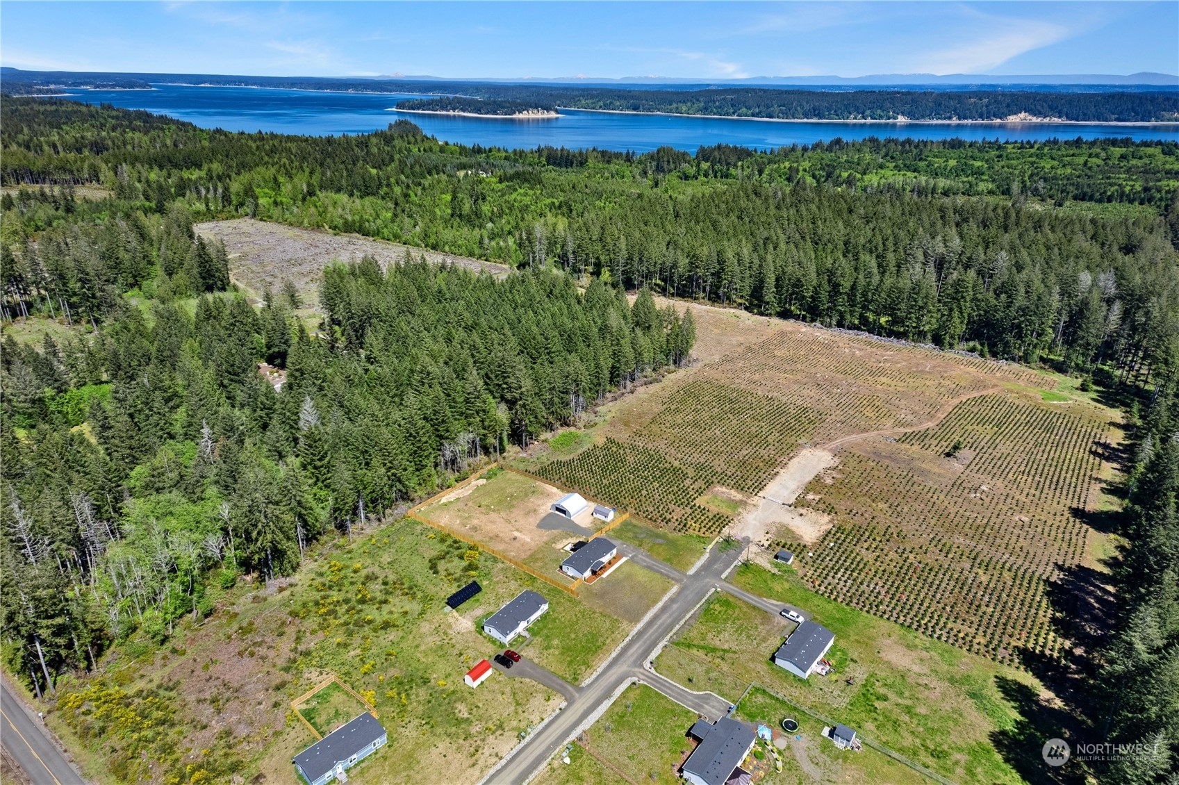 Property Photo:  31 E Karen Jane Lane  WA 98584 