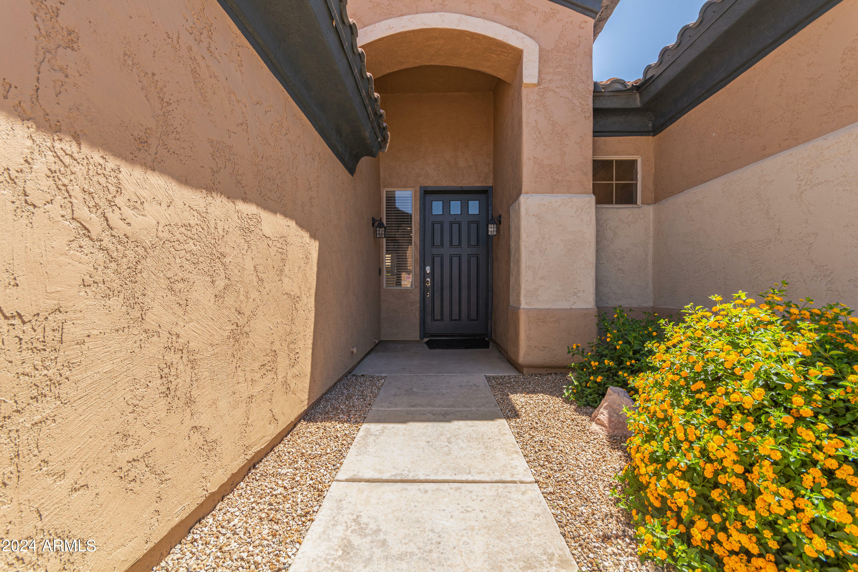 Property Photo:  2267 E Toledo Place  AZ 85225 