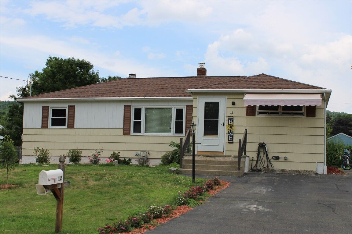House for sale in Binghamton 12 Sandy Lane, Binghamton, NY 13901