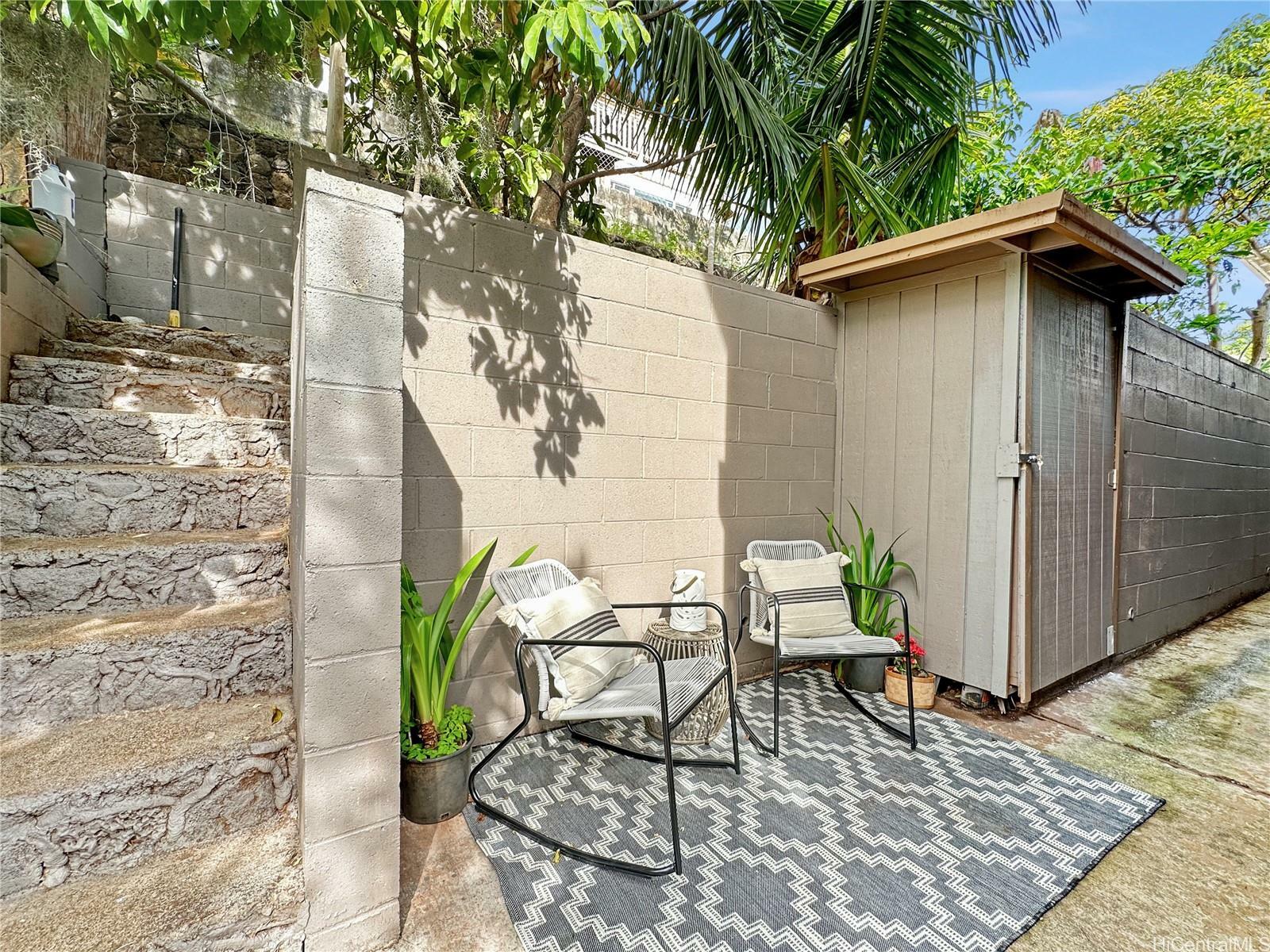 Property Photo:  2640 Peter Street  HI 96816 