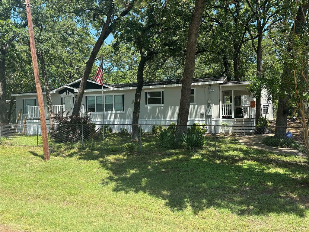 Property Photo:  191 Indian Gap Road  TX 75156 