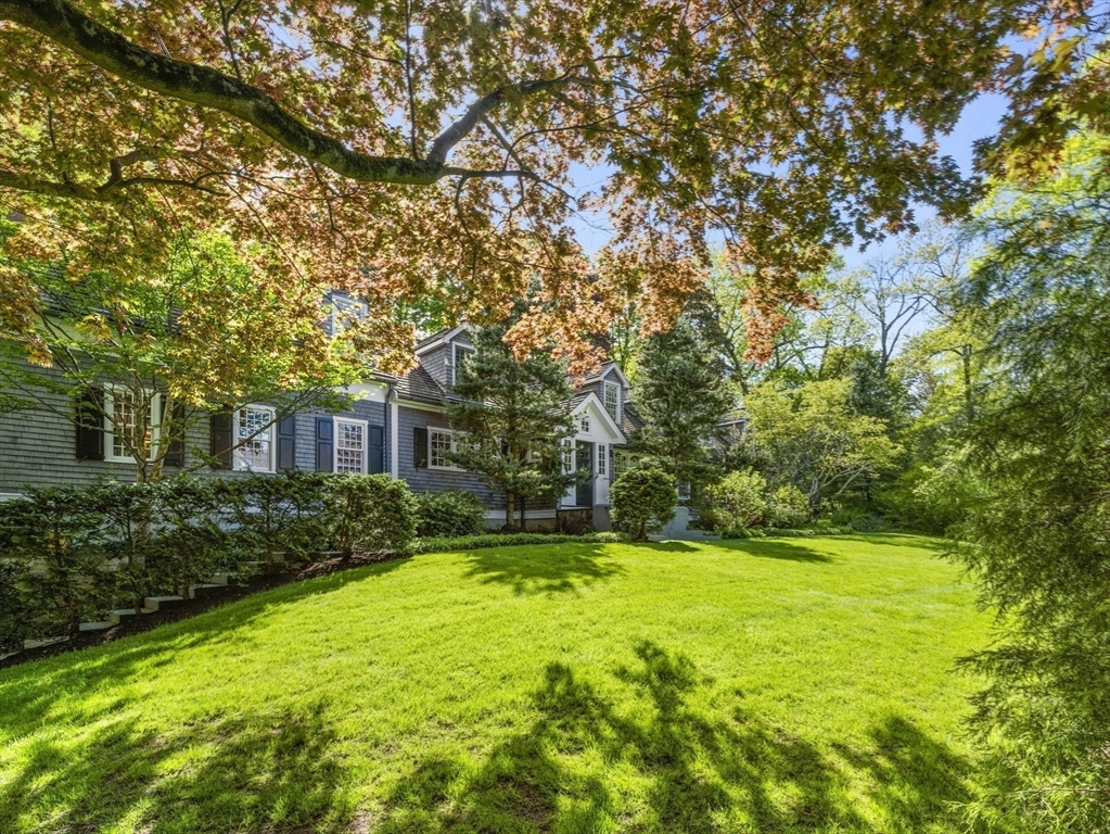 Property Photo: 73 Ledgeways MA 02481