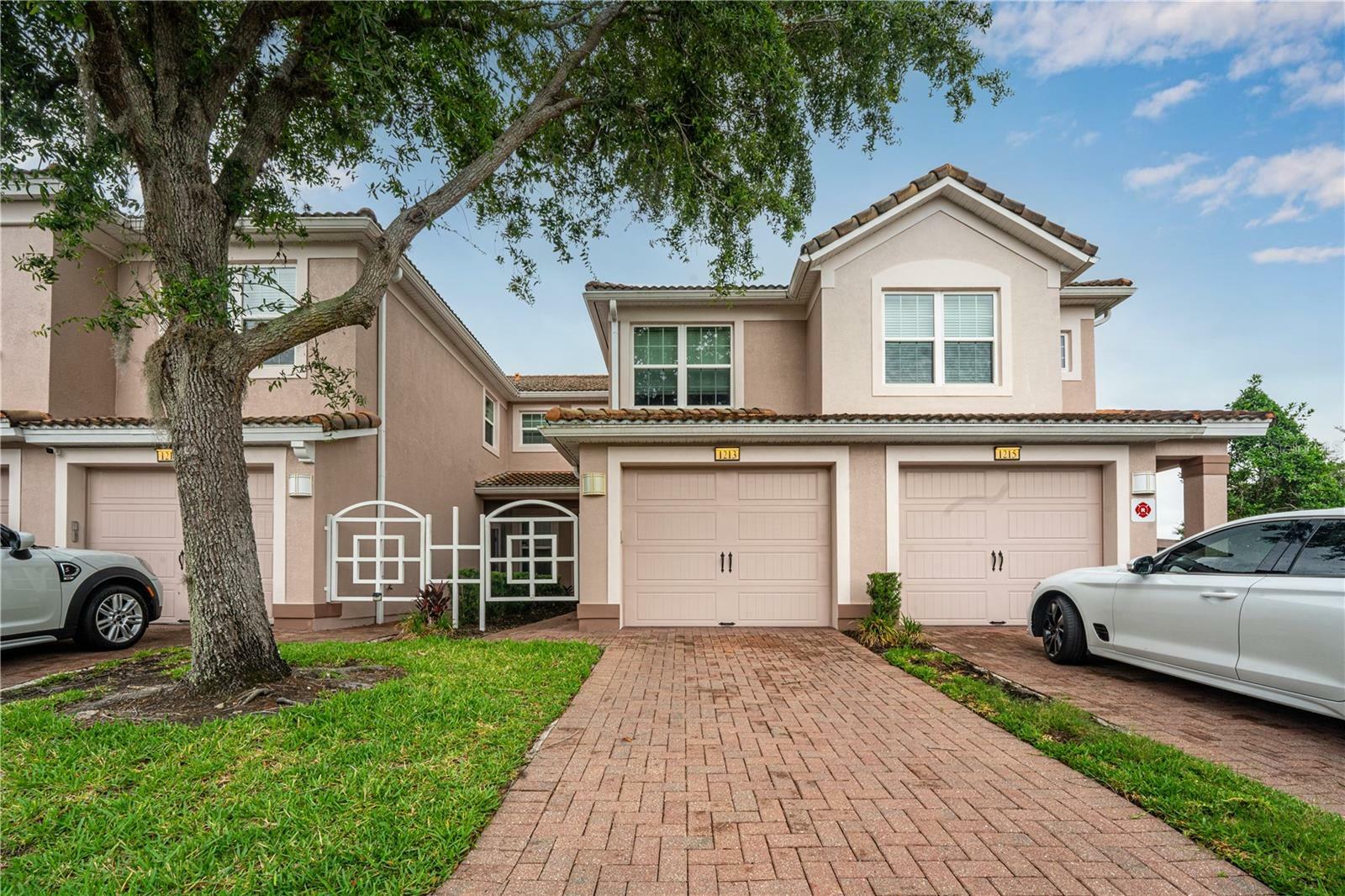 Property Photo:  1213 Bella Rose Court  FL 33896 